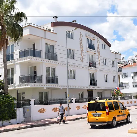 Gueden-Pearl Apart Hotel , Grosse Apartments Mit Kueche , Privater Strand , Ausgezeichnetes Fruehstueck-2
